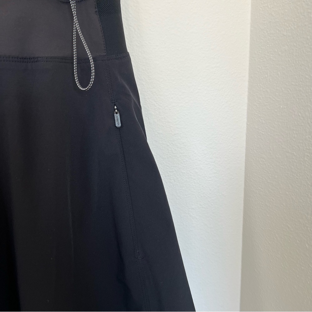 Athleta Venture Out Dress in Black - Picture 10 of 16